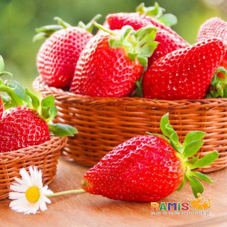 What are the Nutrition Facts of Strawberries?