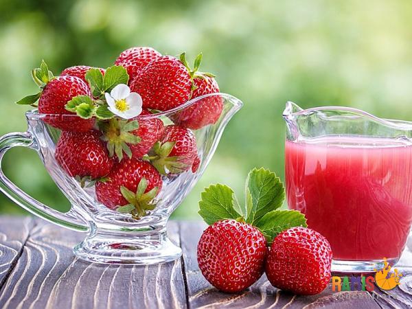 Raw strawberry juice purchase price + photo